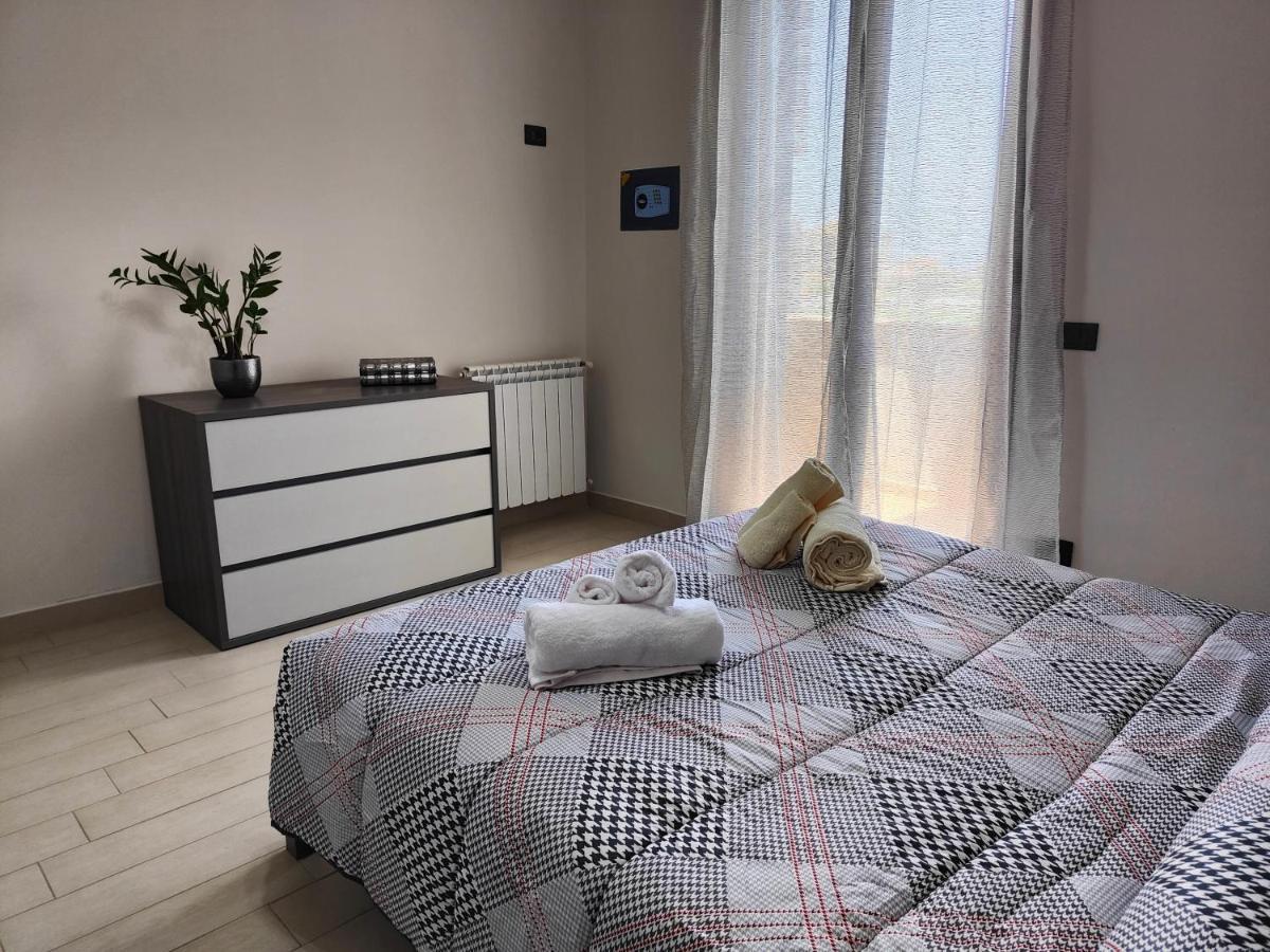 Siracusa Suite, Ac + Wi-Fi + Free Private Parking Syracuse Eksteriør billede